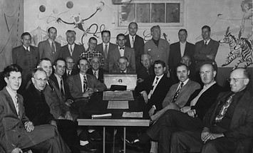 1940-Distributor-Meeting.jpg